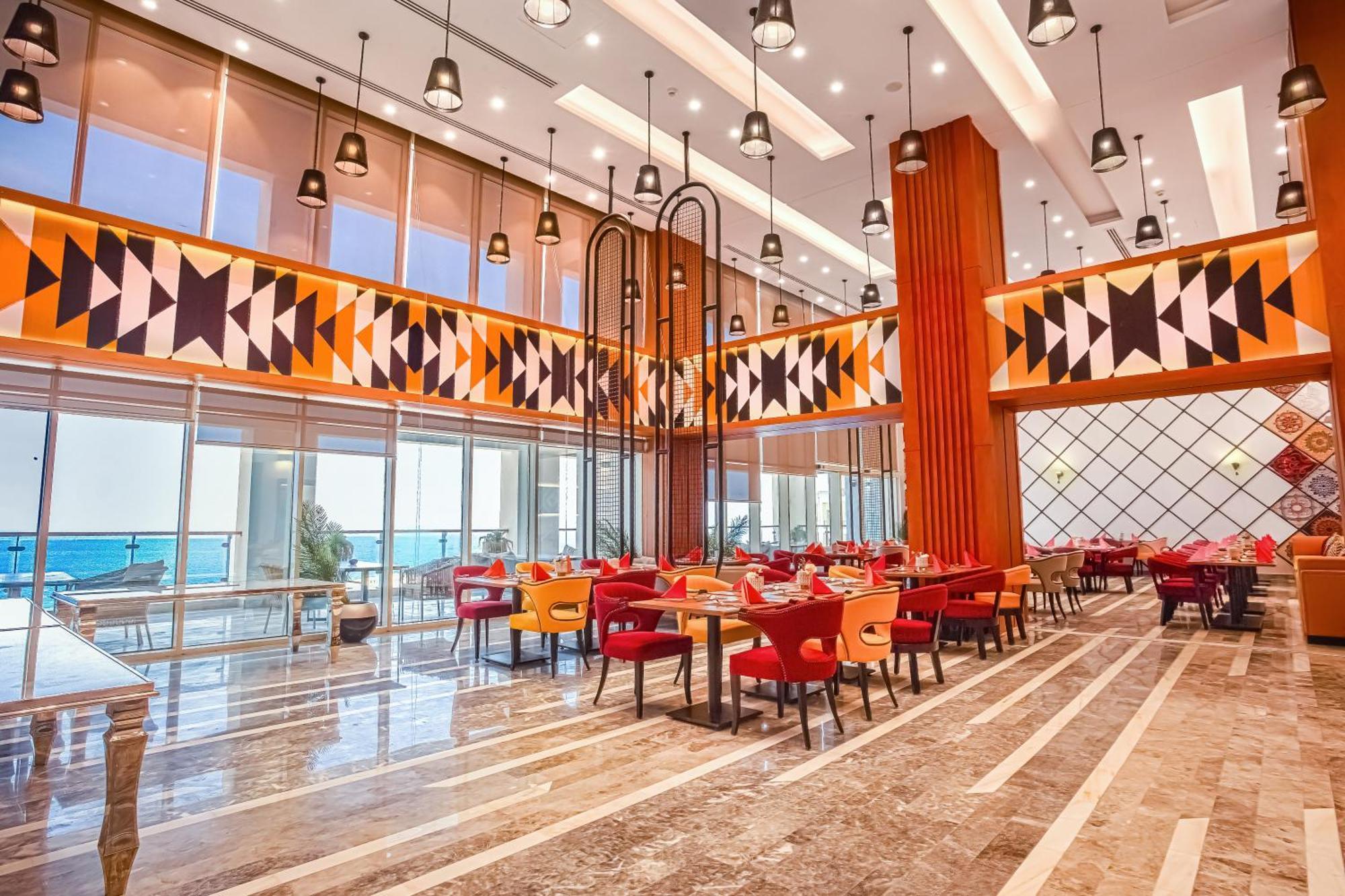 Tolip Resort El Galala Hills Ain Sukhna Exterior foto The restaurant