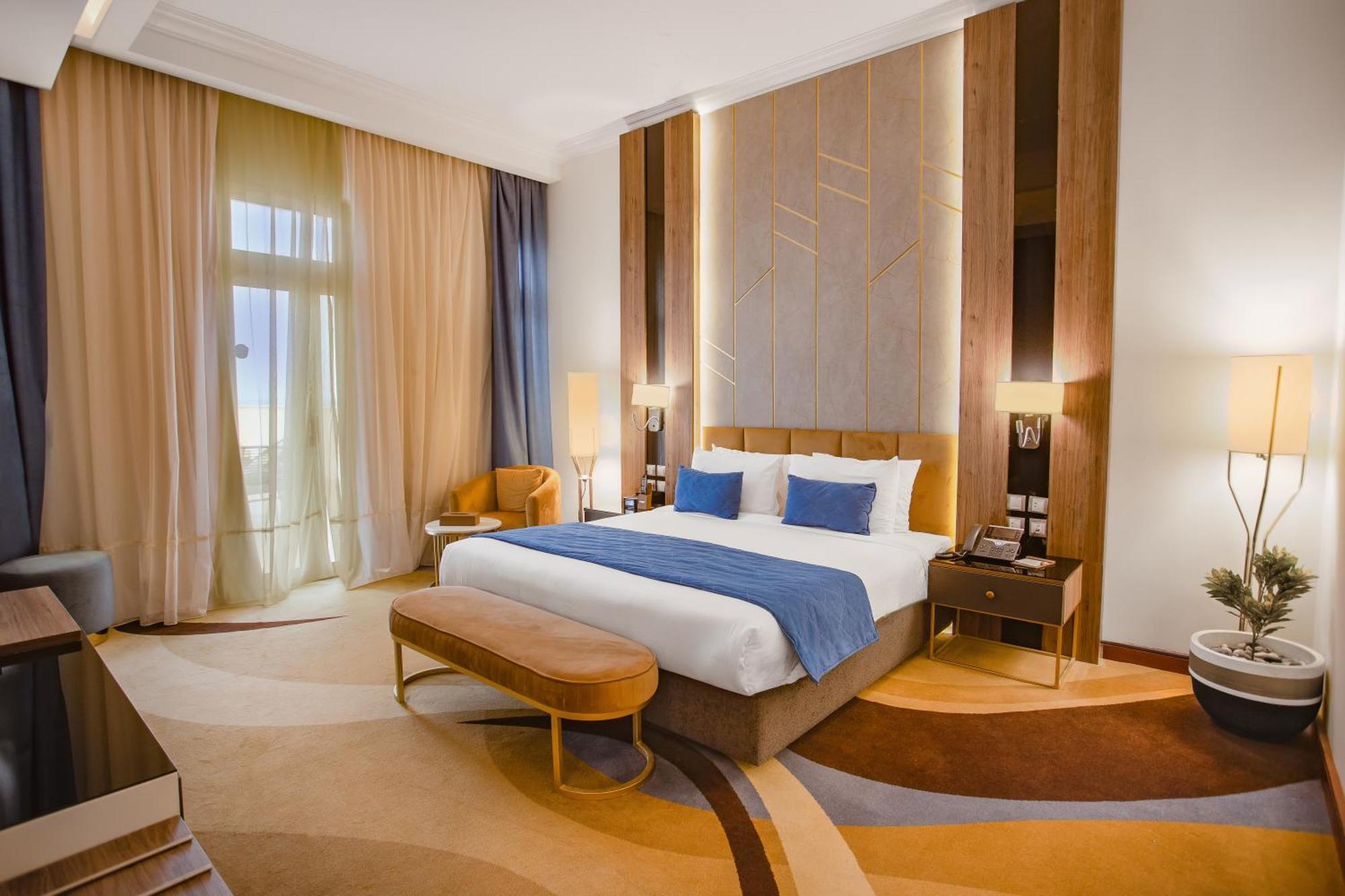 Tolip Resort El Galala Hills Ain Sukhna Exterior foto A bedroom at the hotel